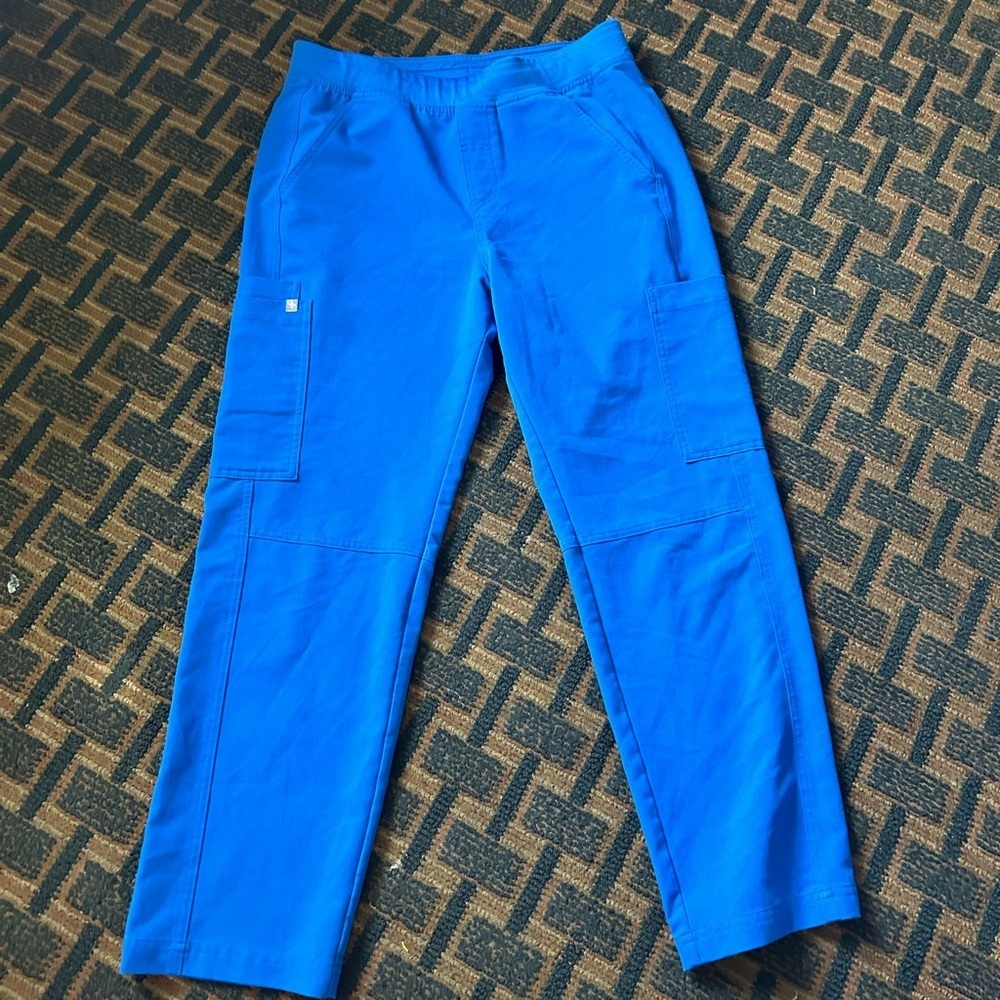 Figs pants size medium/small